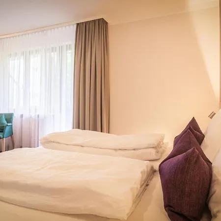 & Wander Gassbachtal Hotel Grasellenbach