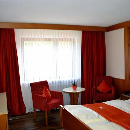 Hotel & Wander Gassbachtal 3*