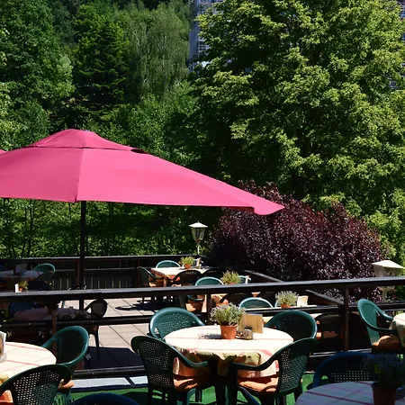 & Wander Gassbachtal