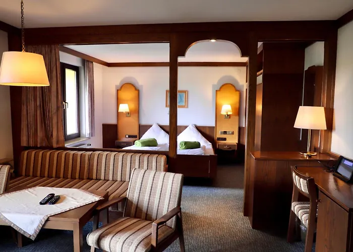 & Wander Gassbachtal